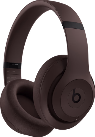 Beats Studio Pro Bruin
