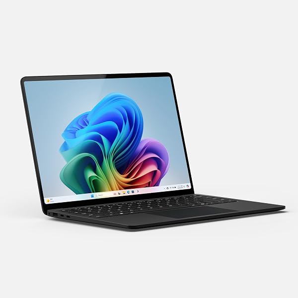 Microsoft Surface Laptop Copilot+ PC - tweedehands - als nieuw — outlet/retourdeal