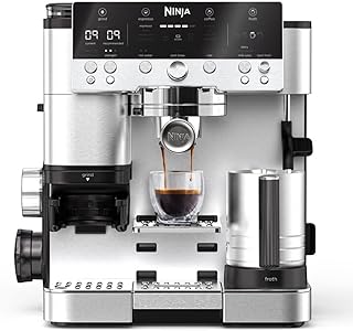 Ninja Luxe Premier 3-in-1 Koffiezetapparaat, Latte, Cappuccino, Cold Brew & Espressomaker, Ingebouwde Bonenmaler & melkschuimer, Gebruiksvriendelijk, 4 Automatische Opschuimstanden, Zilver, ES601EU