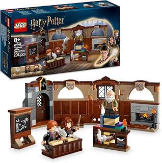 LEGO Harry Potter Kasteel Zweinstein: toverspreukenles Bouwpakket voor Kinderen met 3 Verzamelbare Minifiguren, incl. Hermelien Griffel, plus Zweeffunctie, Speelgoed voor 8 jaar en Ouder 76442
