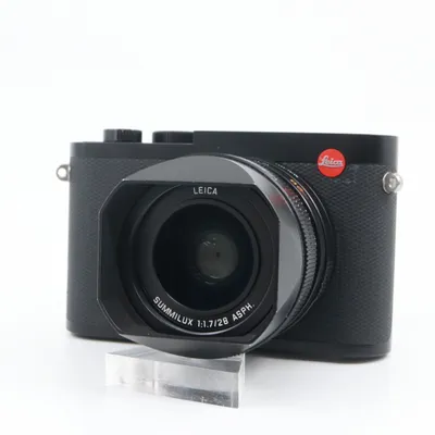 Leica 19050 Q2 occasion