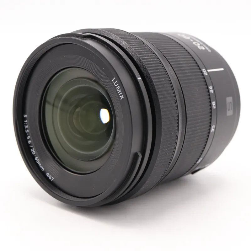 Panasonic Lumix S 20-60mm F/3.5-5.6 L-mount occasion - tweedehands (occasion) — outlet/retourdeal