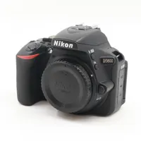 Nikon D5600 body occasion - tweedehands (occasion) — outlet/retourdeal